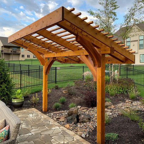 Custom cedar pergola and shade panel designed for an existing hardscape. Barbecue Pergola, Wood Pergola Kits, Build A Pergola, Cantilever Design, Gardener Aesthetic, Aesthetic Gardening, Diy Backyard Fence, Garden Nails, Gardening Aesthetic