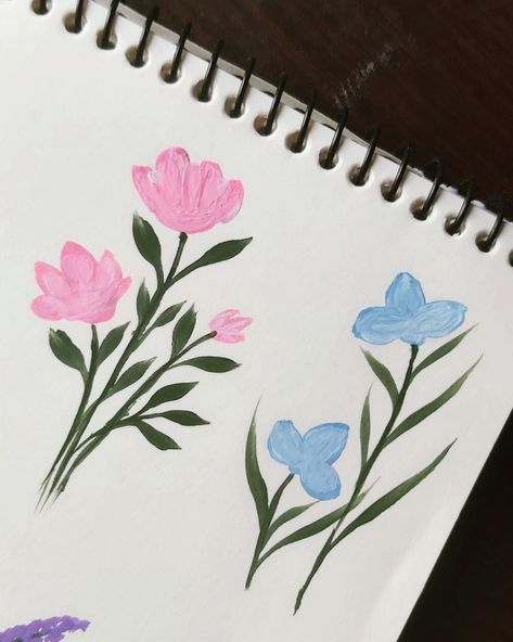 Gouache flower painting Simple Flower Painting, Flower Art Work, Flower Crafts Kids, Top Paintings, Cute Dog Wallpaper, Easy Flower Painting, Garden Door, Diy Slippers, Room Painting