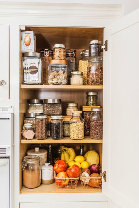 Top 10 Healthy Pantry Staples Fully Stocked Pantry, Healthy Pantry Staples, Homemade Nut Butter, Healthy Pantry, Tips For Organizing, Salad Toppers, Pine Nut, Kitchens And Bedrooms, Summer Inspo