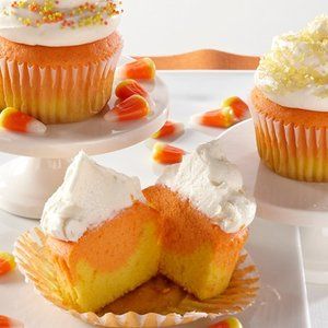 Candy Corn Cupcakes Corn Cupcakes, Candy Corn Cupcakes, Dessert Halloween, Leftover Halloween Candy, Orange Food Coloring, Fall Candy, Cupcakes Recipe, Cabbages, Cupcake Decorating