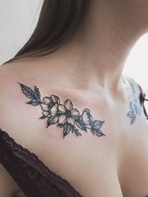 Under Collar Bone Tattoos, Collar Tattoo, Clavicle Tattoo, Collarbone Tattoo, Bone Tattoo, Bone Tattoos, Tattoos For Women Flowers, Chest Tattoos For Women, Inspiration Tattoos