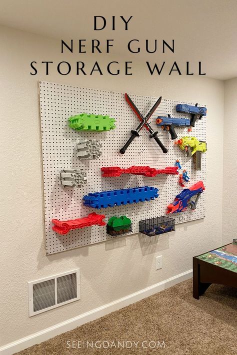 Nerfgun Storage, Organize Playroom, Playroom Diy, Nerf Storage, Nerf Toys, Diy Posts, Project Organization, Playroom Storage, Storage Wall