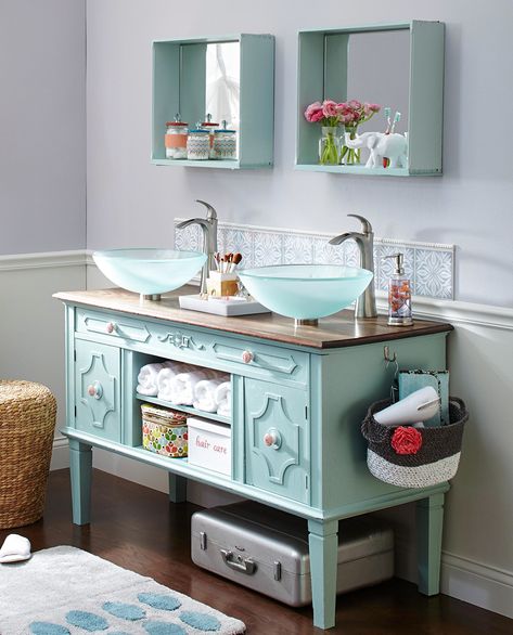 Diy Double Vanity, Double Vanity Ideas, Diy Bathroom Vanity Ideas, Diy Bathroom Vanity Makeover, Baños Shabby Chic, Bathroom Vanity Ideas, Room Vanity Ideas, Unique Bathroom Vanity, Vanity Makeover