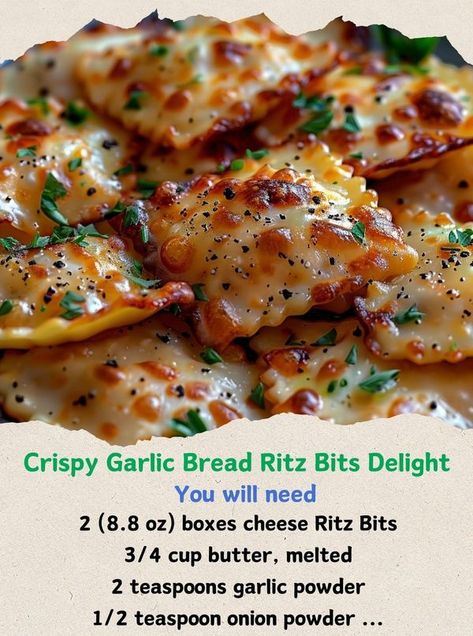 Garlic Bread Ritz Bits, Crispy Garlic Bread, Ritz Bits, Ritz Cracker Recipes, Crispy Garlic, Cracker Snacks, Cracker Recipes, Ritz Crackers, Salty Snacks