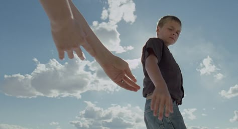 The Tree of Life (2011) | dir. T. Mallick | dop. E. Lubezki Terrence Malick, Shots Ideas, Fritz Lang, Movie Shots, Film Inspiration, The Tree Of Life, Stanley Kubrick, Martin Scorsese, Cinematic Photography