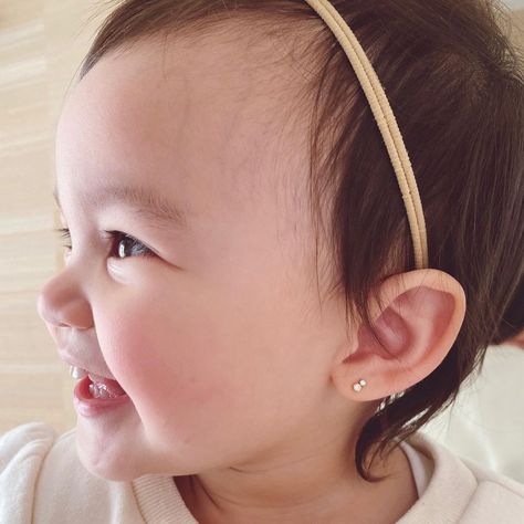 Kelly Bello® on Instagram: “Named after my baby girl 👧🏻 • Noa Double Diamond Studs” Gold Earrings For Baby Girl, Earrings For Baby Girl, Baby Earrings, Double Diamond, Gold Stud, Gold Studs, Diamond Studs, Ear Cuff, Gold Earrings