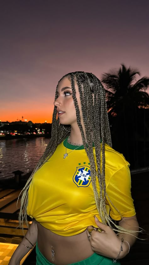 Alice Perego Brazil - IG Story June 15, 2024 Louis Xiii Cognac, Brazil Girls, Rihanna Riri, Football Tops, Selfie Ideas Instagram, June 15, Christina Aguilera, Ig Story, Pretty People