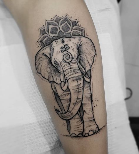 O Significado da Tattoo de Elefante - Blog Tattoo2me Realistic Elephant Tattoo, Elephant Head Tattoo, Mandala Elephant Tattoo, Headdress Tattoo, Elephant Tattoo Design, Ganesha Tattoo, Muster Tattoos, Mandala Tattoo Design, Elephant Tattoo