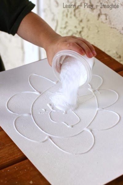 Easy art projects for kids - Erupting Watercolor Paint I'm thrilled to be kicking off an art series called Easy Art Projects for Ki... Watercolor And Glue Art, Absorption Art, Glue Art On Canvas, Art Reference Poses Drawing, Easy Art Projects For Kids, Reference Poses Drawing, Crafternoon Ideas, Sidewalk Chalk Paint, Salt Art