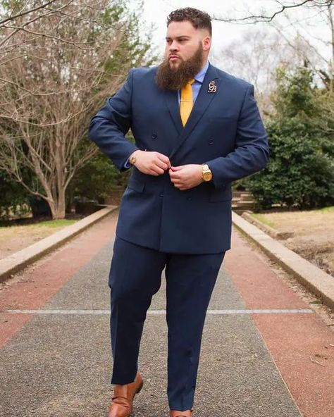 Unleashing Style: Must-Have Plus-Size Men's Suits 2023 - Fall Update 2024 Big Men In Suits, Suits For Big Men, Plus Size Men Suits, Big Man Suits, Big Men Suits, Plus Size Men Outfits, Chubby Men Fashion, Large Men Fashion, Outfits For Big Men