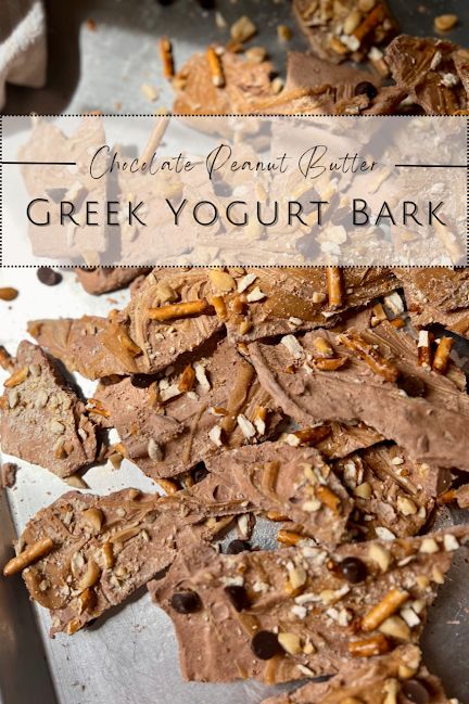 Chocolate Peanut Butter Greek Yogurt Bark Greek Yogurt Bark, Peanut Butter Greek Yogurt, Yogurt Bark Recipe, Peanut Butter Yogurt, Yogurt Toppings, Chocolate Yogurt, High Protein Desserts, Yogurt Bark, Peanut Butter Pretzel