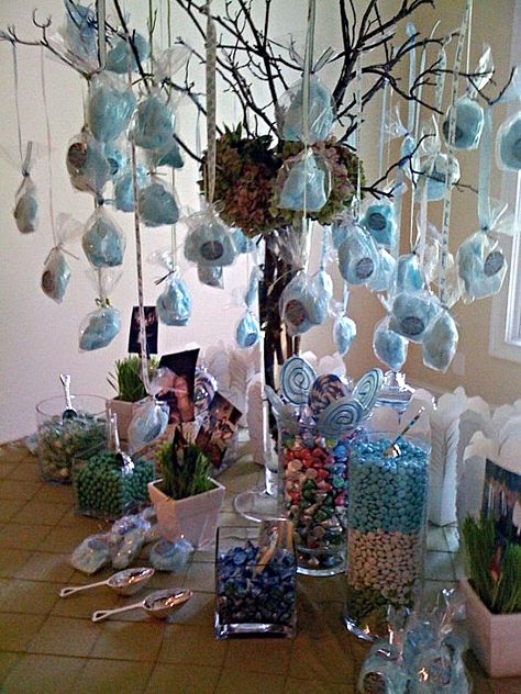 TABLES & DECOR: COTTON CANDY TREE AND CANDY TABLE IDEAS — Martie Duncan Cotton Candy Tree, Desserts Nutella, Kids Frocks Design Cotton, Cotton Candy Wedding, Embroidery Gown, Candy Tree, Cake Video, Frocks Design, Tree Themes