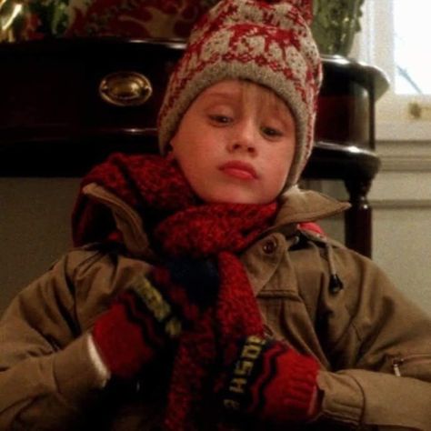 Kevin Home Alone, Kevin Mcallister, Home Alone 1, Home Alone 1990, Home Alone 2, Home Alone Movie, Kevin Mccallister, Chris Columbus, Macaulay Culkin