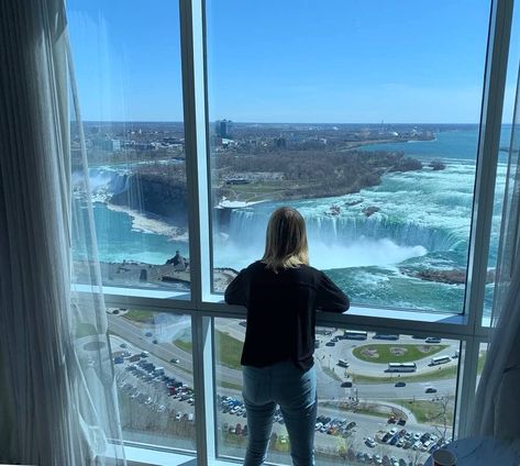 Hilton Niagara Falls Canada, Niagara Falls Marriott Fallsview Hotel & Spa, Embassy Suites Niagara Falls Canada, Canadian Side Of Niagara Falls, Niagara Falls Hotel View, Niagara Falls Usa Side, Niagara Falls Canada Hotels, Canada Niagra Falls, Moodboard Travel