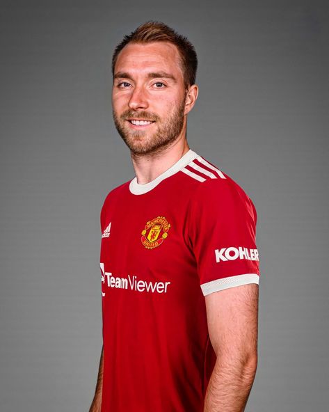 Christian Eriksen, Cristiano Ronaldo Manchester, Manchester United Team, Football Transfers, Today Morning, 2022 Fifa World Cup, Manchester United Football, Professional Football, Free Agent