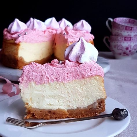 A fluffy cloud like Strawberry mousse sits atop this luscious creamy Vanilla Cheesecake. Cloud Cheesecake, 2 Ingredient Mousse, Blue Tea Cup, Strawberry Mousse, Vanilla Cheesecake, Strawberry Jello, Blue Tea, Yummy Comfort Food, Cooking Spoon