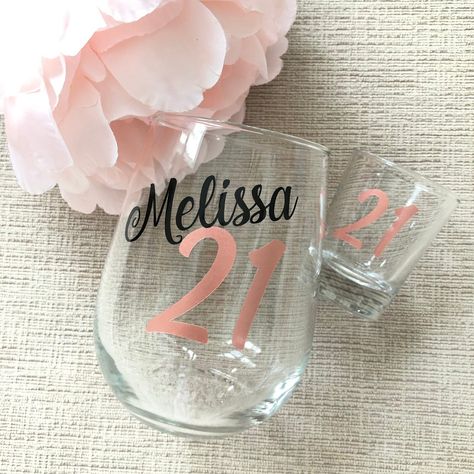 21st Birthday Glass, 21 Birthday Wine Glass, 21st Bday Ideas, Boyfriend Gift Basket, Birthday Shots, Birthday Wine Glass, 21st Birthday Decorations, Shot Glass Set, Personalized Wine Glass