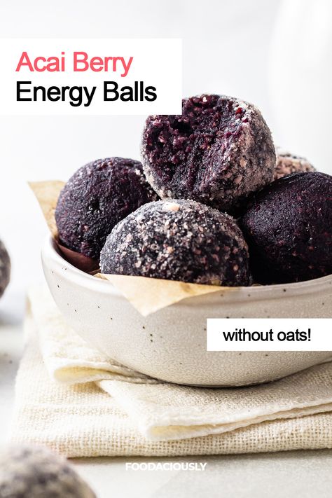 acai berry powder energy balls Acai Powder Recipes, Healthy Energy Snacks, Acai Berry Powder, Berry Bites, Frozen Acai, Energy Ball Recipe, Acai Smoothie, Energy Snacks, Powder Recipe