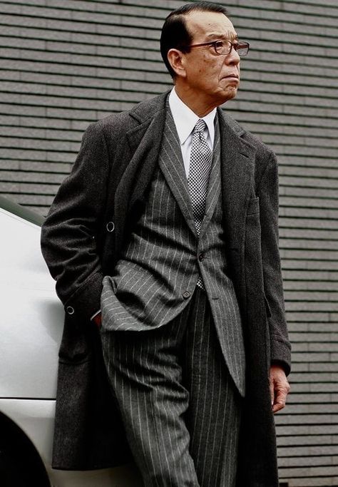 Old Man Style, Suit Overcoat, Men Over 60, Mens Style Inspiration, Curtis Mayfield, Tweed Sport Coat, Dapper Outfit, Polo Coat, Grays Anatomy