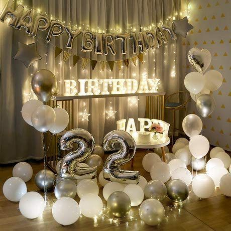 22 Birthday Decorations, Happy Birthday 22, Birthday Cake Greetings, Birthday Story, Surprise Birthday Decorations, Surprise Ideas, Happy Birthday Foil Balloons, Birthday Room Decorations, Simple Birthday Decorations