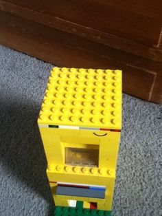 Lego Candy Dispenser Lego Candy Dispenser, Lego Creatures, Lego Candy, Lego Camp, Lego Books, Kid Projects, Candy Dispenser, Room Door Design, Take Money