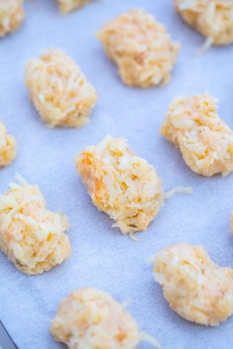 Homemade Tater Tots To Freeze, Tator Tot Recipes Homemade, How To Make Homemade Tater Tots, Gourmet Tater Tots, Homemade Loaded Tater Tots, Tater Tot Recipes Homemade, Homemade Tater Tots Baked, Diy Tater Tots Homemade, Homemade Tater Tot Recipes