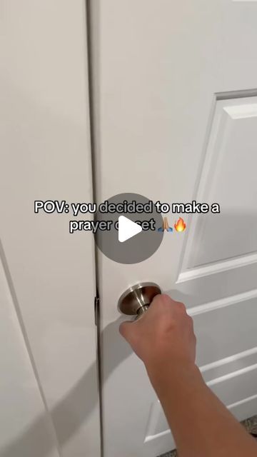 Julia (Poe) Petersen on Instagram: "this is my favorite room in our house ❤️ jacob put together this prayer room for us and i absolutely LOVE the way it turned out! it’s not about where you pray; you can pray in your bed, in the shower wherever you are because God is always with you and always hears you ✝️#christian #love #Jesus #JesusisKing #prayer #viral #explore #trending" Praying Room Christian, Bible Study Room Ideas, Muslim Prayer Room Ideas At Home, Prayer Closet Small Space, Prayer Room Ideas Catholic, Prayer Closet Ideas Decor, Prayer Corner Christian, Prayer Corner Ideas Bedrooms Christian, Prayer Area Ideas Home Christian