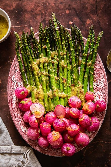 Roasted Asparagus and Radishes with Mustard Vinaigrette - Vikalinka Thanksgiving Asparagus, Cooking Radishes, Baked Radishes Oven, Eat More Fruits And Vegetables, Radish Appetizer, Healthiest Vegetables, Side Dishes Vegetable, Easter Egg Radishes, Radish Greens Recipes