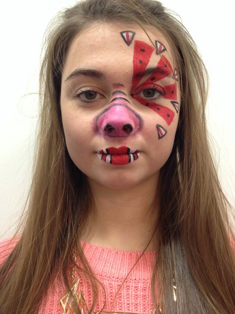 My animal farm general pig makeup!!! MUA - Izzi Oliver, Model - Chloe Palser!! Cute Pig Makeup Halloween, Pig Nose Makeup, Pig Makeup Halloween, Pig Face Paint, Big Nose Makeup, Pig Makeup, Piglet Halloween, Bout Makeup, Wolf Makeup