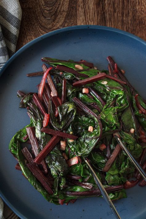 These sautéed beet greens are a quick and easy farm to table side dish. Once you try this beet greens recipe you’ll never throw away the beet tops again. Sautéed Beet Greens, Beet Greens Recipe Sauteed, Beet Tops Recipes, Chard Recipes Easy, Beet Greens Recipe, Beet Tops, Beet Green Recipes, Pb Bars, Swiss Chard Recipes Easy