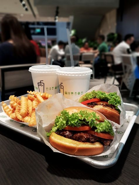 "Shackburgers", Shake Shack, Singapore Shack Shack Burger, Electronics Workspace, Girls Things, Shake Shack, Culinary Experience, Delicious Meals, Cali, Food Ideas, Singapore