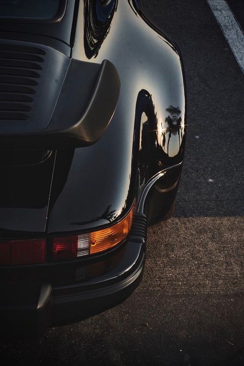 Porsche Turbo S, Porsche 930 Turbo, Porsche Turbo, Aesthetic Cars, Black Porsche, Porsche 550, Turbo Car, Porsche 930, Porsche Classic