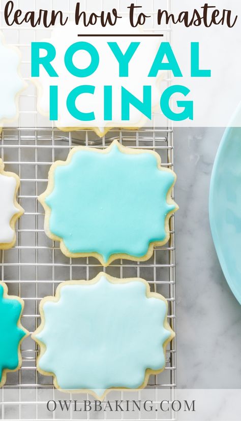 Royal Icing Easy, Best Royal Icing Recipe, Easy Icing Recipe, Sugar Cookie Icing Recipe, Easy Icing, Cookie Icing Recipe, Icing Transfers, Sugar Cookie Icing, Icing Flowers