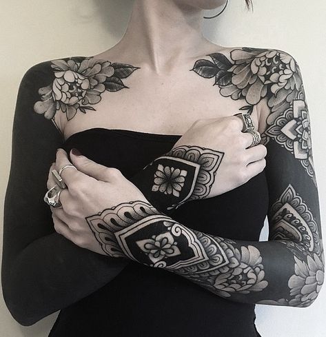 beautiful blackout tattoo ideas for girls © tattoo artist Jack Peppiette @jackpeppiette • Edinburgh • 💟💟💟💟💟 Scotland Tattoo, Black And White Tattoos, Black Sleeve Tattoo, Bodysuit Tattoos, Solid Black Tattoo, White Tattoos, Polynesian Tattoos, Blackout Tattoo, Geometry Tattoo