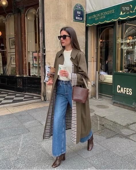 How To Make Jeans, Look Boho Chic, Womens Windbreaker, Paris Outfits, Fall Winter 2024, Mode Inspo, Fall Fits, Coat Outfits, Autumn Outfits