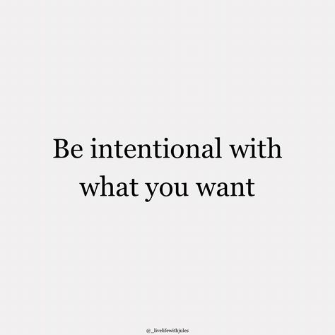 mindset monday ✨🫶🏼🦋🙂🧠 want to know a secret 🤫 your life is a physical manifestation of the thoughts that go on in your head. what you think about, you bring about you want to become aware of your thoughts; choose them carefully when you celebrate the good, you’ll draw to you more good feelings and things that make you feel good whatever we think about and thank about, we bring about: - gratitude: what you are grateful for?? (write it down) - be grateful for what you have - visualize... Things To Be Greatful For, Quotes About Being Good, We Think We Have Time, Mindful Thinking, Good Mindset, Mindset Monday, Physical Manifestation, Energy Vibes, Good Feelings