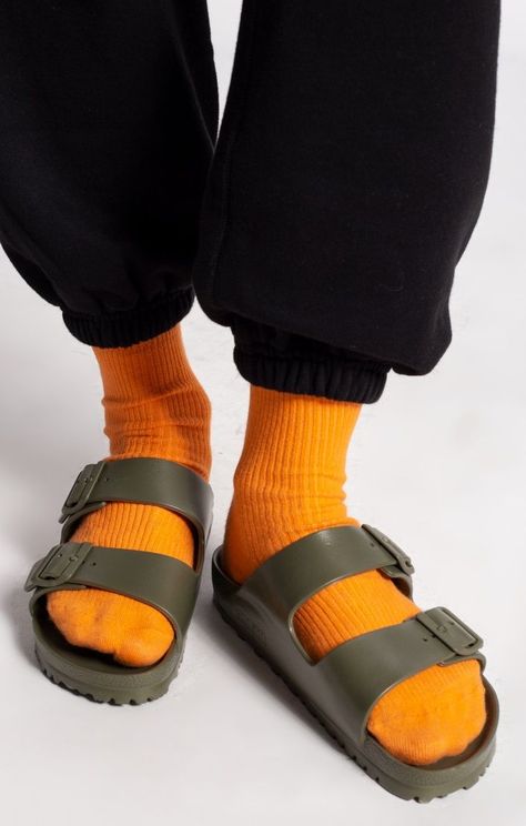 Socks And Birkenstocks, Eva Birkenstock, Arizona Eva, Black Men Fashion Swag, Birkenstock Sandals, Birkenstock Milano, Cool Outfits For Men, Socks And Sandals, Black Men Fashion