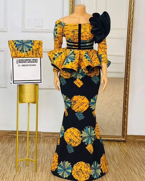 Maxi Dress Ankara, African Print Maxi Dress, Ankara Skirt And Blouse Styles, Ankara Maxi Dress, Ankara Skirt And Blouse, Dress Ankara, African Fashion Traditional, Dress African, Cotton Maxi Dress