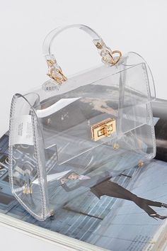 Clear Handbags, Clear Purses, Diy Bags Patterns, Perfect Handbag, Transparent Bag, Bags Aesthetic, Clear Bags, Satchel Bag, Diy Bag