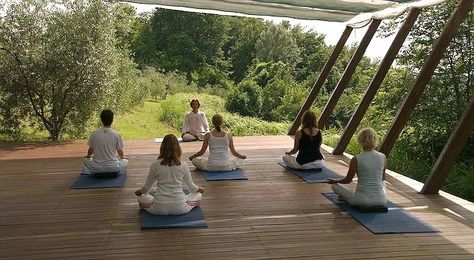 Peaceful Puglia: Yogic calm and sweet solitude in Italy's Santa Maria del Sole Outdoor Yoga Platform, Outdoor Yoga Studio, Yoga Spaces, Yoga Deck, Yoga Meditation Space, Yoga Platform, Outdoor Meditation, Yoga Place, Yoga Shala