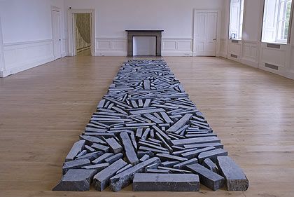 Richard Long. Online support covering all aspects of applying to art college. www.portfolio-oomph.com H.r. Giger, Richard Long, Antony Gormley, Gallery Of Modern Art, National Portrait Gallery, National Gallery, London Art, Stonehenge, Sculpture Installation