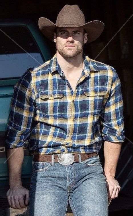 Casual Cowboy Outfit Men, Country Guy Outfits, Cowboy Outfit Men, Country Outfits For Men, Cowboy Outfit For Men, Handsome Cowboys, Western Outfits Men, Cowboys Men