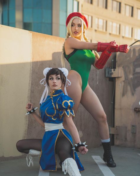 Brianna Torres | Cammy White (@missbrisolo) and Chun-Li (@rolyat) team up 💚🥊💪💙 Dream cosplay shoot officially complete and I am obsessed with these… | Instagram Street Fighter Video Game, Dream Cosplay, Chun Li Cosplay, Street Fighter Cosplay, Cammy White, Cammy Street Fighter, Silly Clothes, Chun Li, Cosplay Outfits