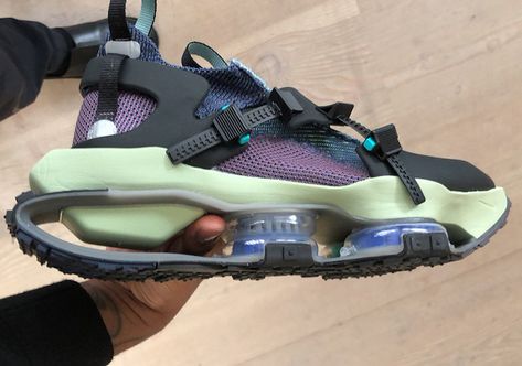 Nike ISPA Road Warrior Black Purple Green Release Date Nike Ispa, Futuristic Shoes, Road Warrior, New Trainers, A Cold Wall, Women Aesthetic, Sneaker Art, Sneaker Release, Nike Shox