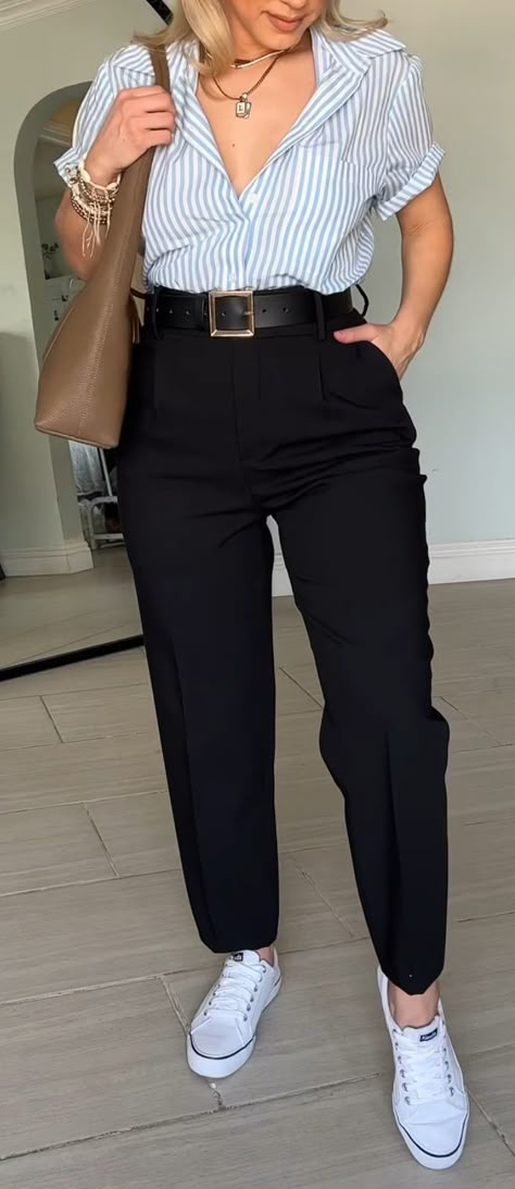 Cool Summer Work Outfits Women, High Waisted Button Up Jeans Outfit, Neocon Outfits, Woman Over 30 Style Outfit Ideas, Business Casual Outfits With Tshirt, Business Outfits With Sneakers Women, Green Business Casual Outfits For Women, Pleat Pants Outfit, Formal Wear Plus Size Women