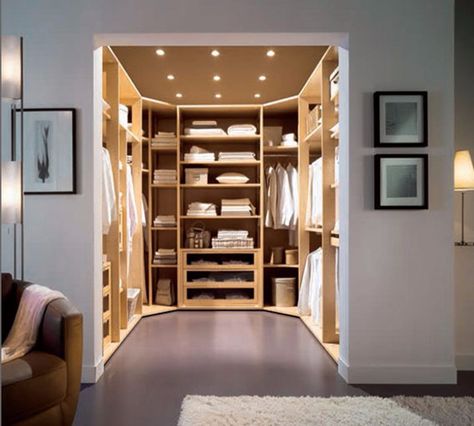 Fashion big U shaped walk in wardrobe with hanging rail, View big u shaped walk in wardrobe, LINKOK bedroom wardrobe Product Details from Foshan Linkok Industry Co., Ltd. on Alibaba.com Small Walk In Closet Design, Walkin Closets Design, Luxurious Walk In Closet, Walk In Wardrobe Design, A Walk In Closet, Closet Interior, Small Walk In Closet, Walking Closet, Walk In Closet Design