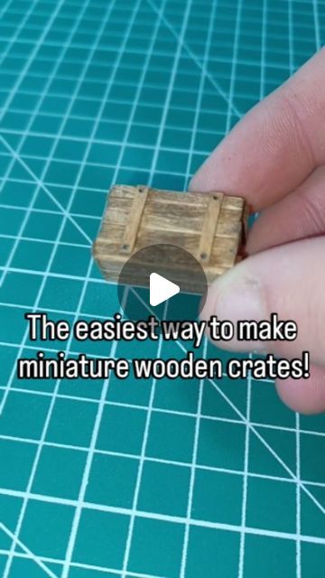 Model Masters on Instagram: "I will be using these crates in my upcoming diorama! So keep an eye out!👀  Follow for more! It helps me alot!✌️😁 . . . . . . . .  #woodencrate #crate #scalemodellingtips #miniatureart #art #ww2 #history #howtomakeminiaturewoodencrates #modelmasters #miniatures #ammomig #akinteractive #tamiya #diy #tutorial #war #doityourself #diyproject #scalemodelling #scalemodel #148scale #inspirational #172scale #135scale #hobby #diorama #MilitaryMiniatures #railwaymodels #designer #wood" Diorama Ideas Diy, Dnd Miniatures Diy, Miniature Crate, Shoe Box Diorama, Forest Diorama, Modelling Tips, Fantasy Craft, Miniature Scenes, Ww2 History