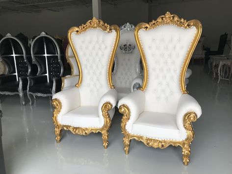 King Throne Chair, Queen Chair, White Leather Chair, Throne Chairs, King On Throne, Royal Chair, King Chair, Fancy Chair, Royal Furniture