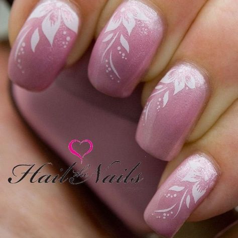 Nails Water, Lily Nails, Sunflower Nails, Floral Nail Designs, Pink Nail Art, White Nail Art, Pretty Nail Art Designs, Floral Nail Art, Rose Nails