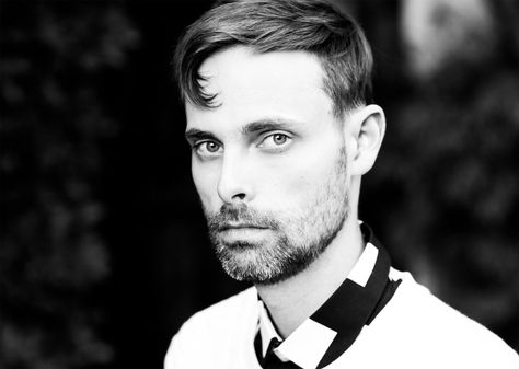 Ransom Riggs’ Miss Peregrine trilogy cleverly uses found… Ransom Riggs Books, Peculiar Children Book, Hollow City, Miss Peregrine's Peculiar Children, Ransom Riggs, Peregrine's Home For Peculiars, Book Club Reads, Miss Peregrines Home For Peculiar, Author Spotlight